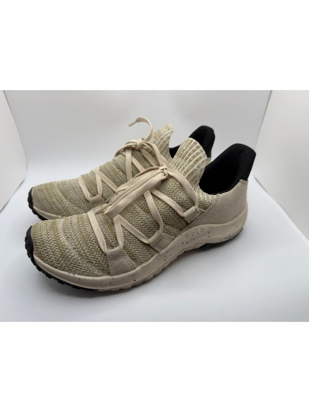 HOLO Footwear Maverick Sneakers Men Size 10.5 Beige Criss Cross Speckle Shoes